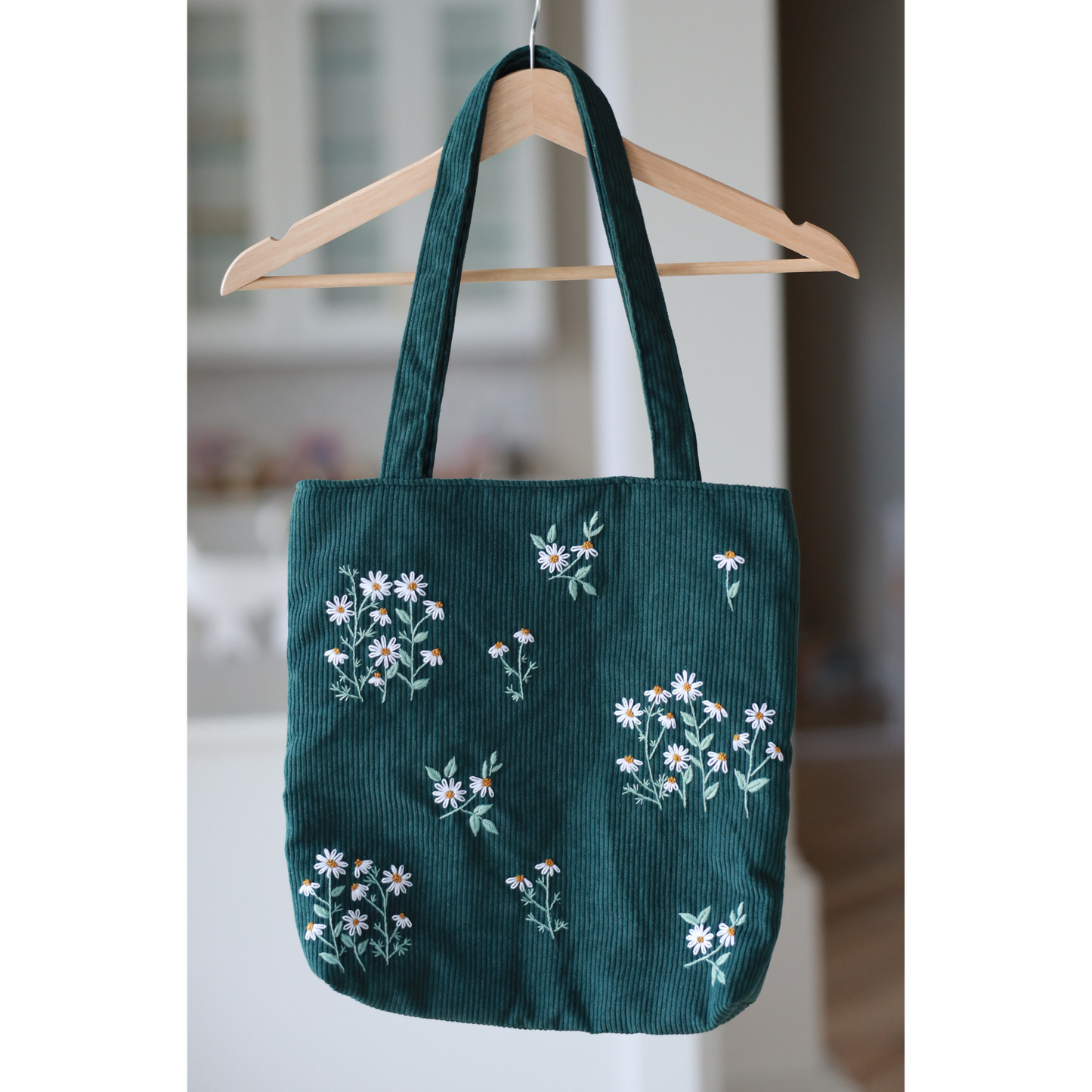 Velvet Tote Bag with Daisy Flower Embroidery