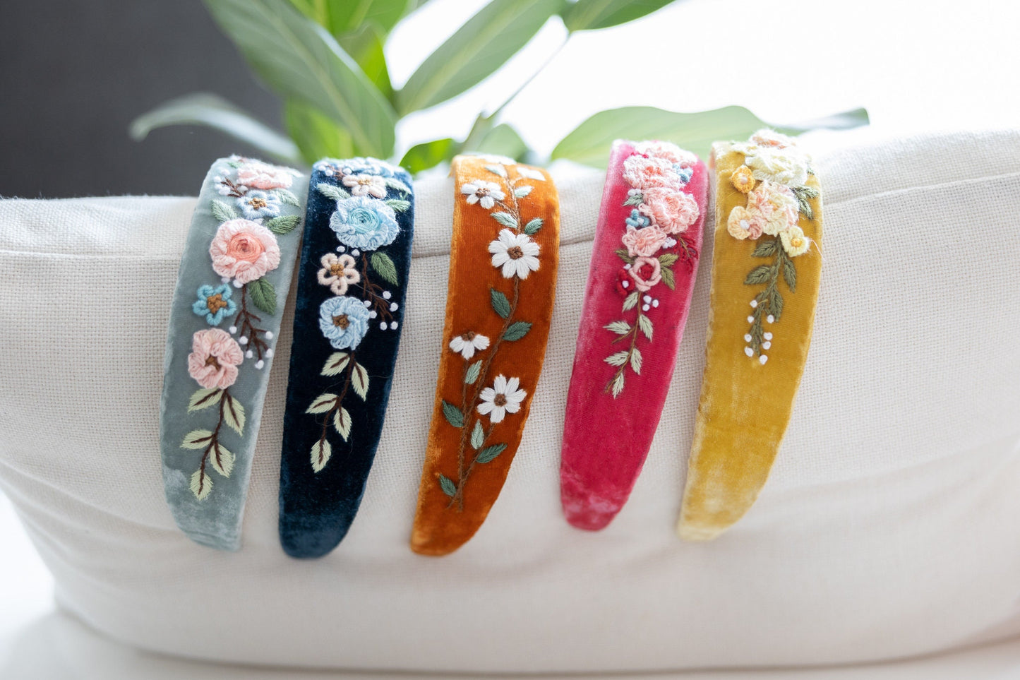 Elegant Floral Embroidered Velvet Headband