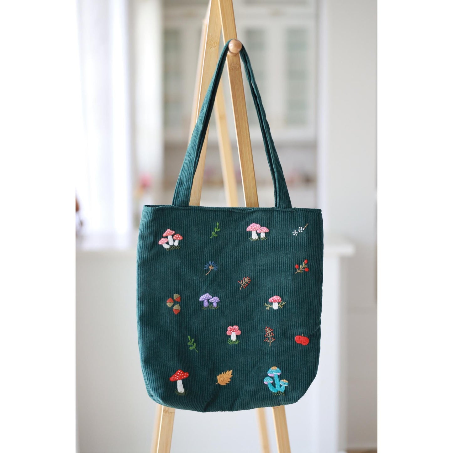 Mushroom Embroidered Velvet Tote Bag, Velvet Bag With Mushroom Embroidery, Vintage Handmade Shoulder Bag, Gift for Women, Forest Green