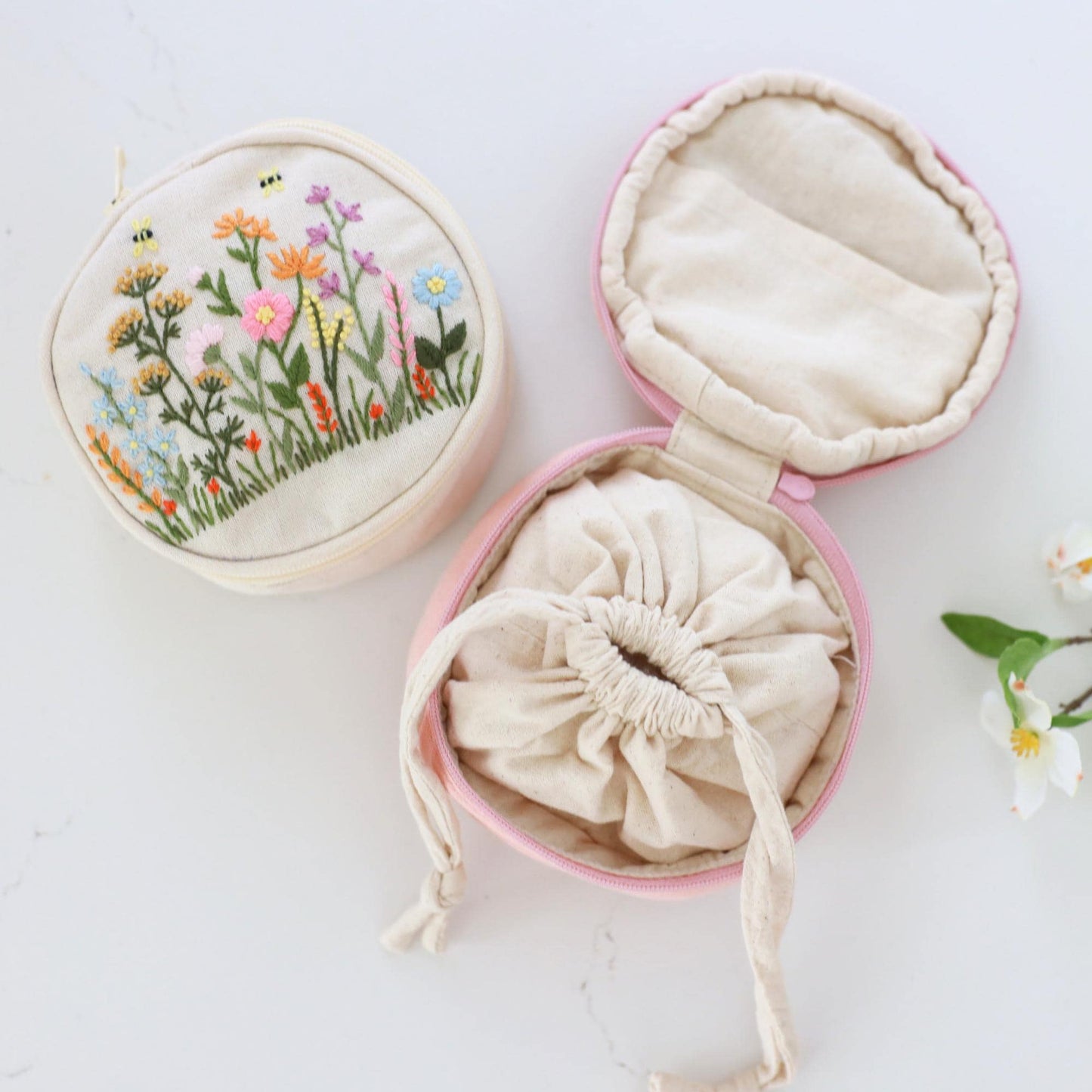 Hand Embroidered Linen Jewelry Pouch