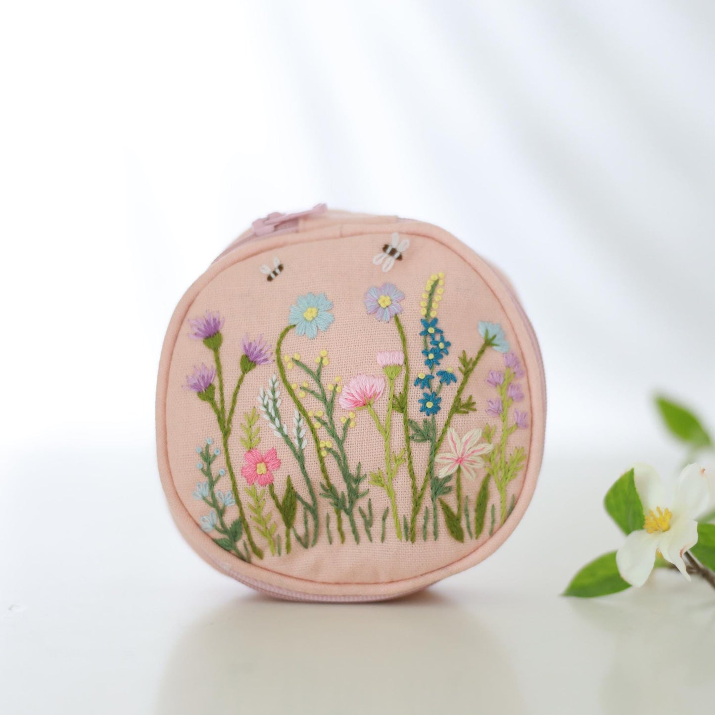 Hand Embroidered Linen Jewelry Pouch