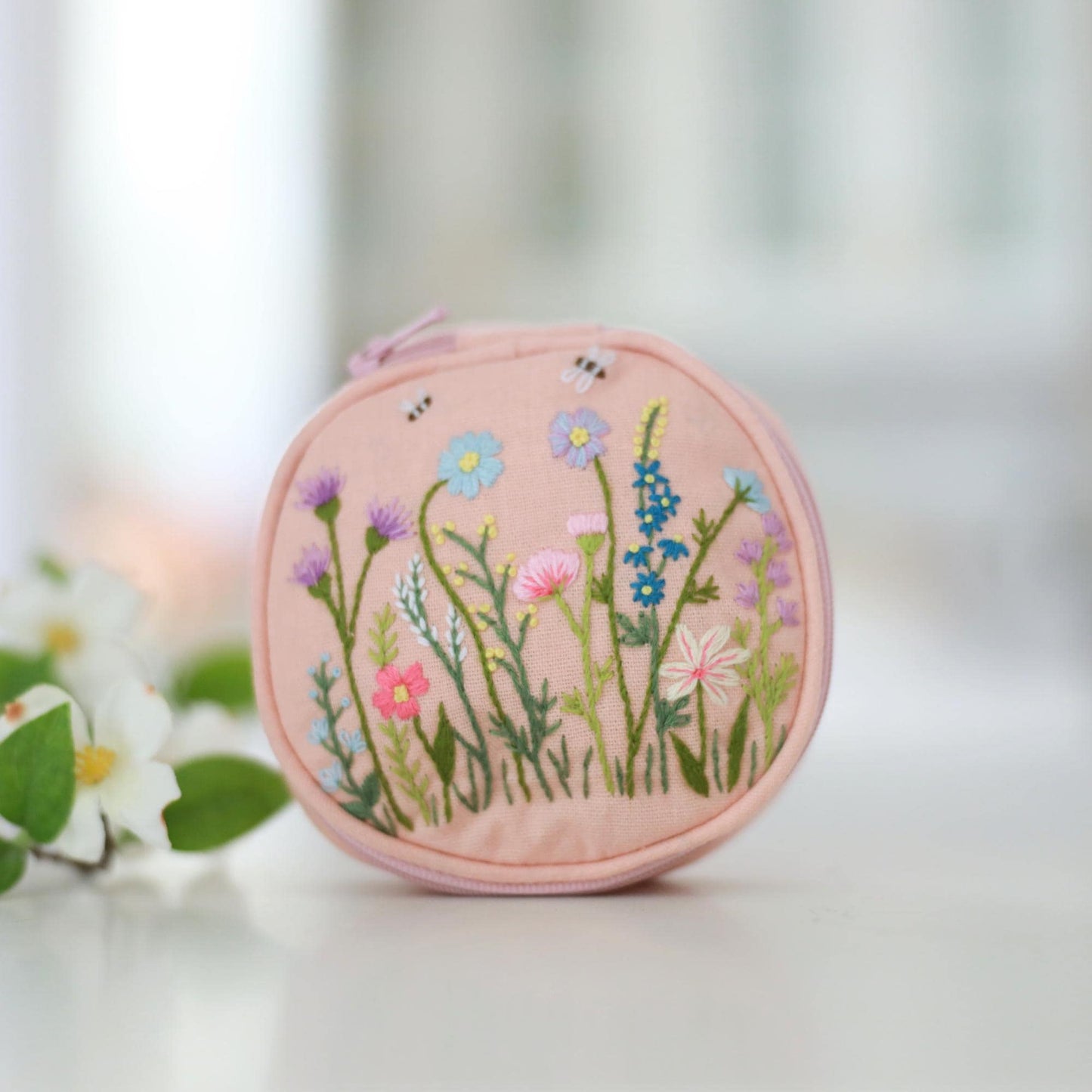 Hand Embroidered Linen Jewelry Pouch
