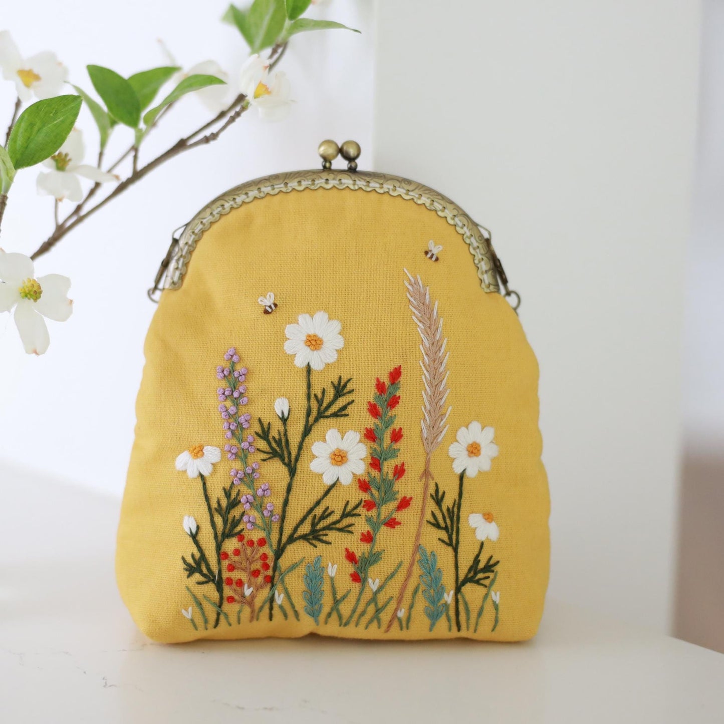 Hand Embroidered Vintage Yellow Kiss Lock Purse